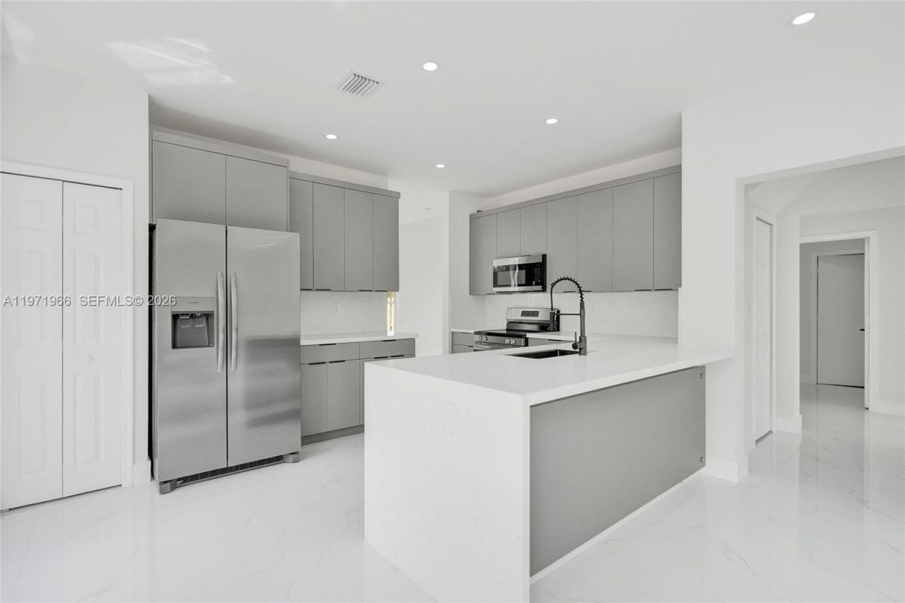 14422 N Royal Cove Cir, Davie, FL 33325 Photo