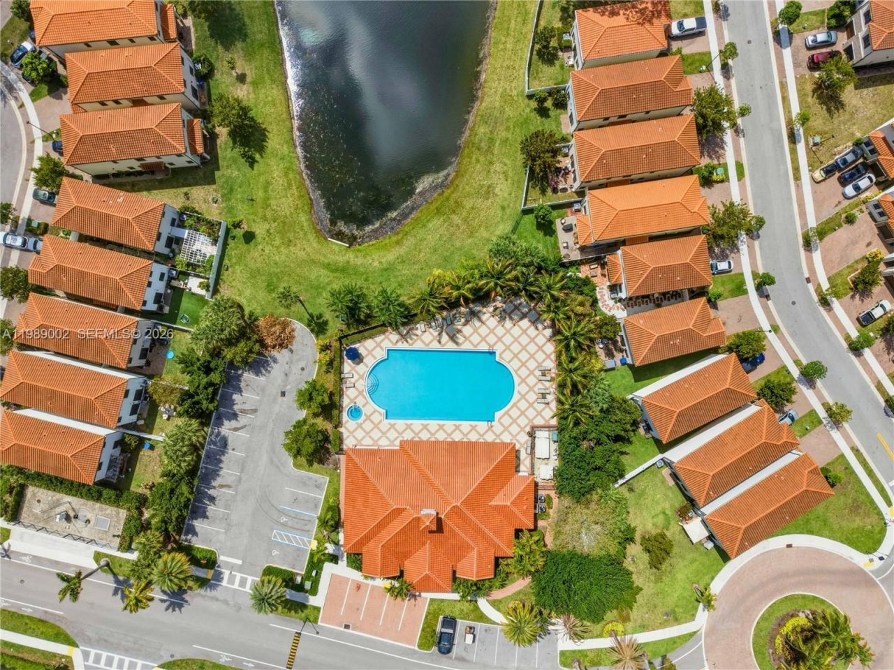 6011 Woods Edge Cir , Unit 6011, Riviera Beach, FL 33410 Photo
