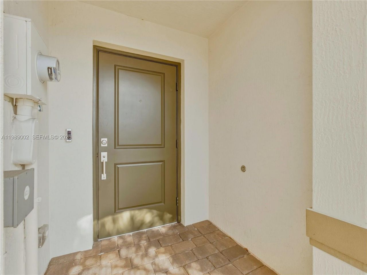 6011 Woods Edge Cir , Unit 6011, Riviera Beach, FL 33410 Photo