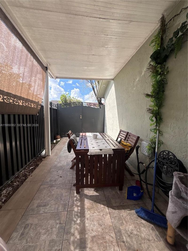 13521 SW 62nd Ln , Unit B, Miami, FL 33183 Photo