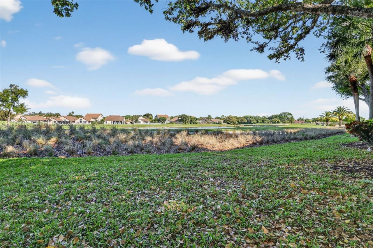 8033 Aberdeen Dr , Unit 102, Boynton Beach, FL 33472 Photo