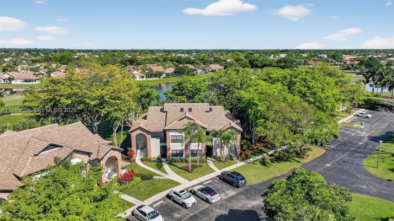 8033 Aberdeen Dr , Unit 102, Boynton Beach, FL 33472 Photo