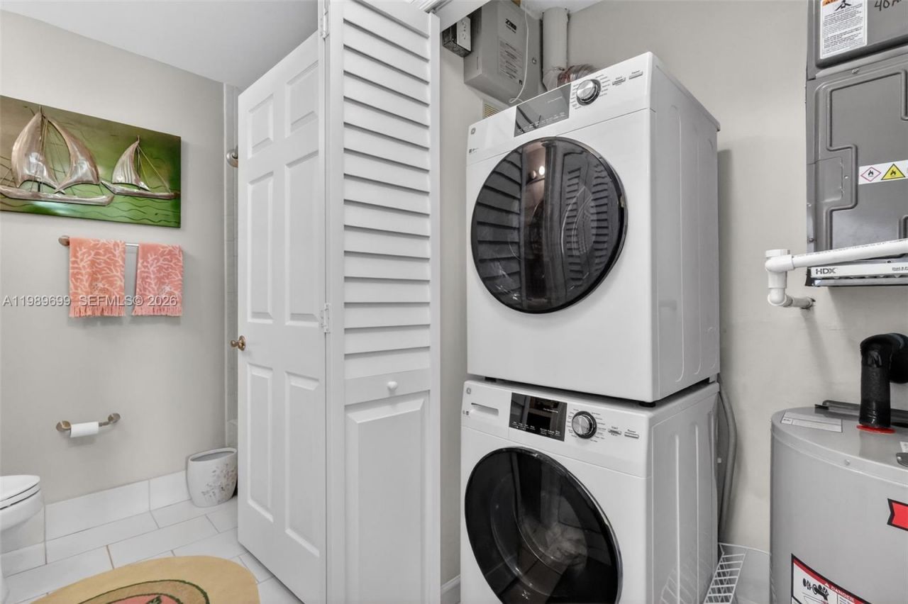 8033 Aberdeen Dr , Unit 102, Boynton Beach, FL 33472 Photo