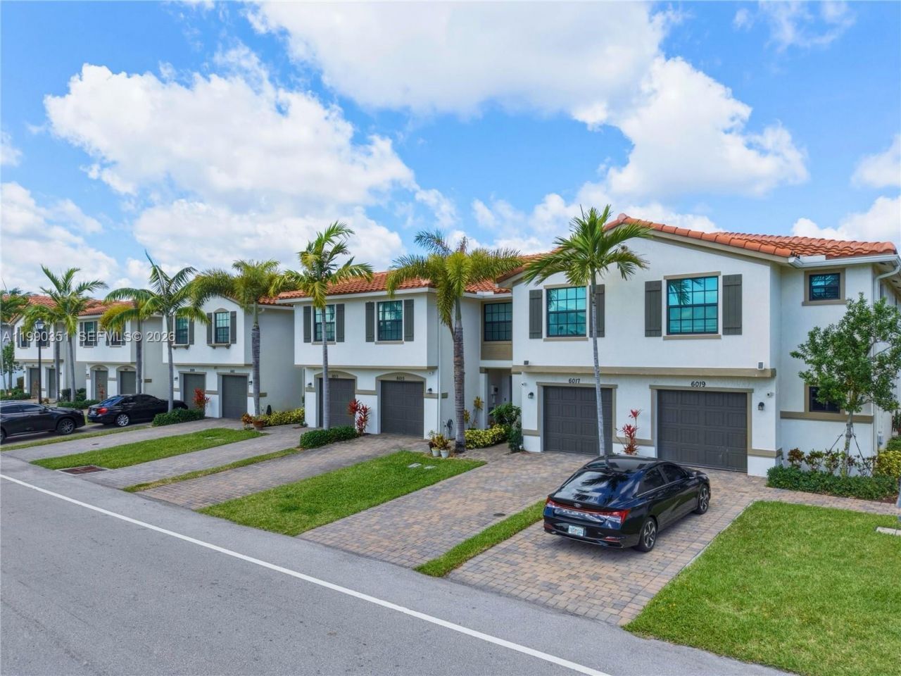 6011 Woods Edge Cir , Unit 6011, Riviera Beach, FL 33410 Photo