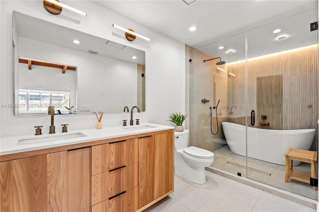 10310 SW 128th Ave , Miami, FL 33186 Photo