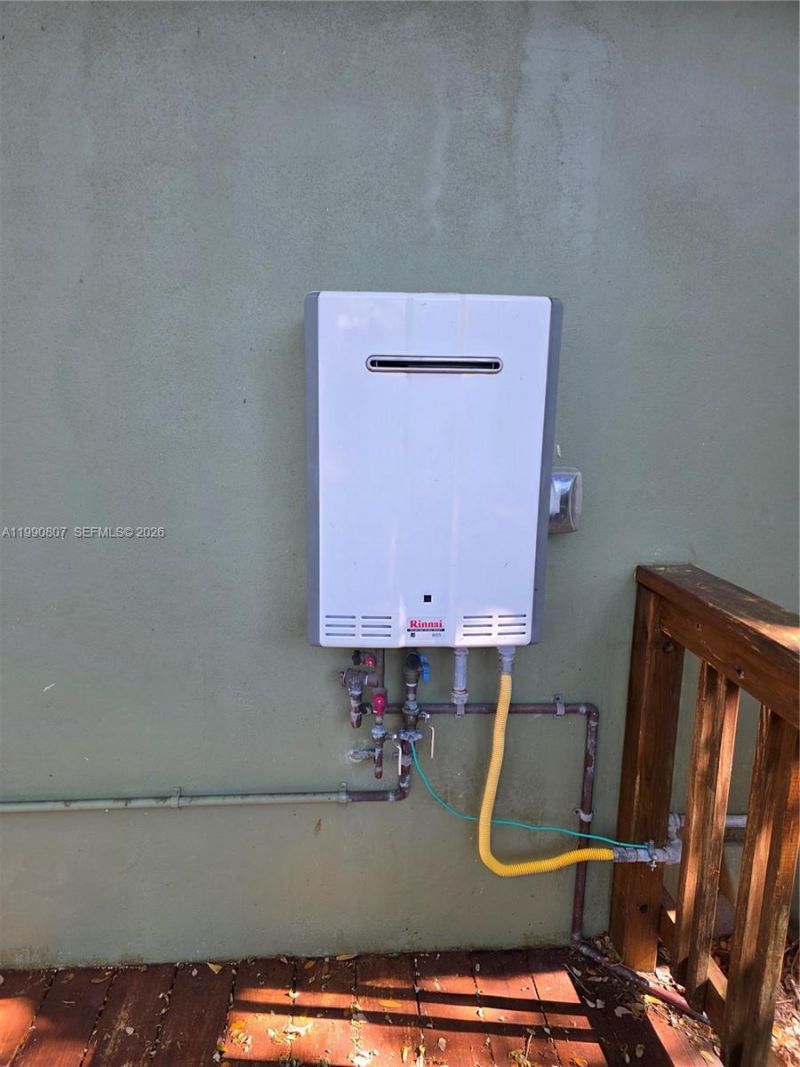 9911 Martinique Dr , Cutler Bay, FL 33189 Photo