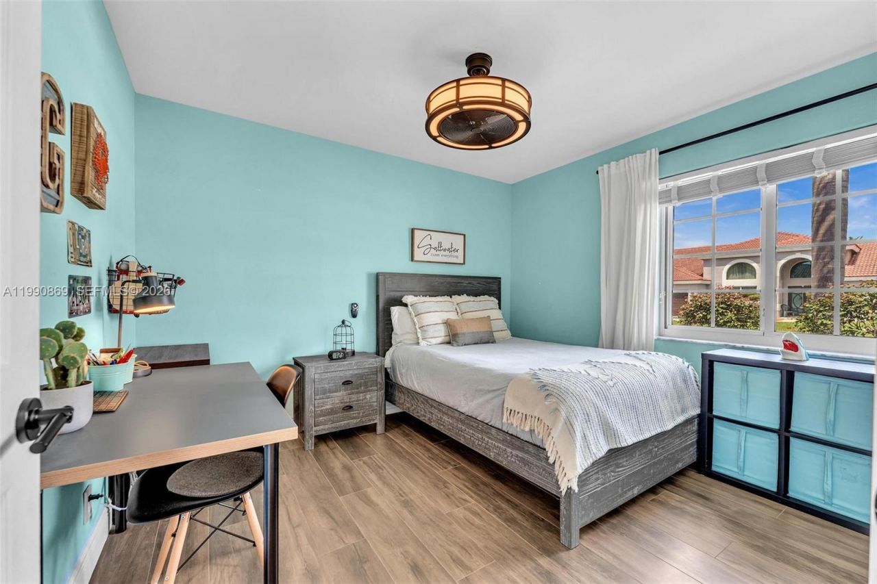 20106 NW 9th Dr , Pembroke Pines, FL 33029 Photo