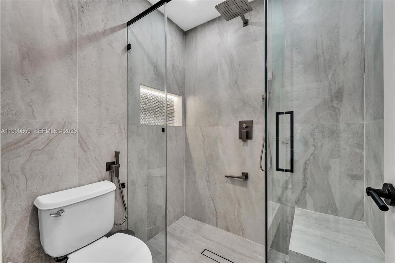 20106 NW 9th Dr , Pembroke Pines, FL 33029 Photo