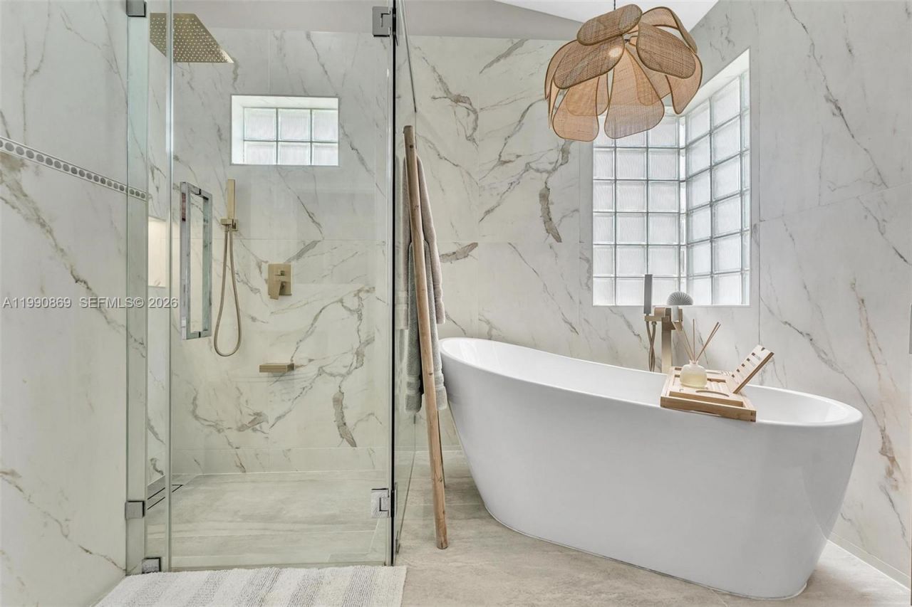 20106 NW 9th Dr , Pembroke Pines, FL 33029 Photo