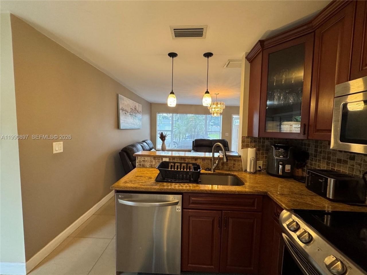 1460 NE 30th Ct, Pompano Beach, FL 33064 Photo