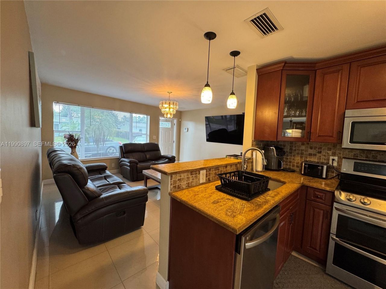 1460 NE 30th Ct, Pompano Beach, FL 33064 Photo