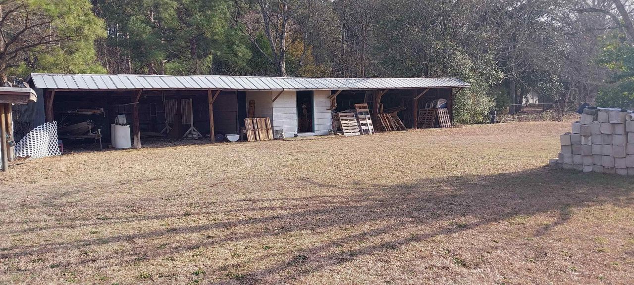 1637 W Highway 38 Photo 19