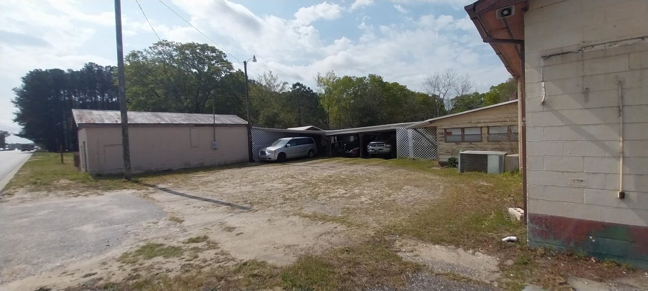 1637 W Highway 38 Photo 30