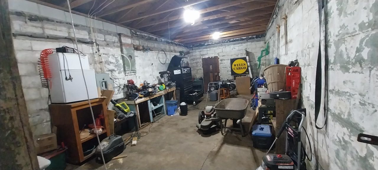 1637 W Highway 38 Photo 32