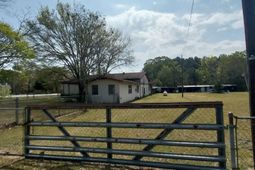 1637 W Highway 38 photo 4