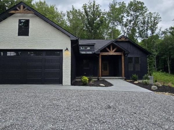 908 Evelyn Private Drive, Huntsville, TN 37756