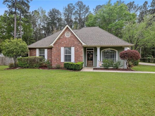 20250 GREEN ACRES Drive, Hammond, LA 70401