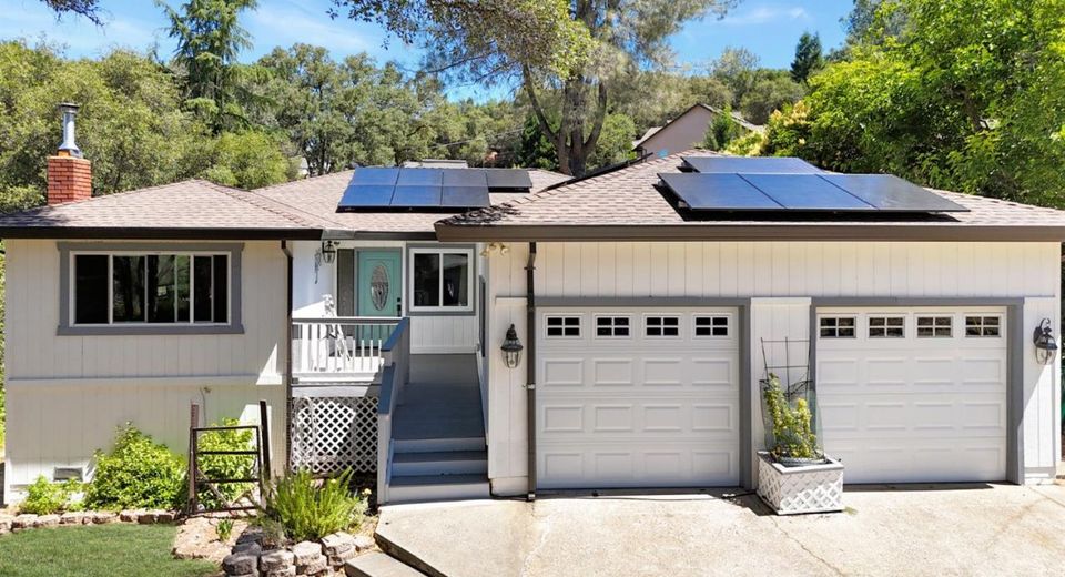 23498 Rolling Hills Ct, Auburn, CA 95602 Photo
