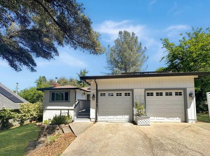 23498 Rolling Hills Ct, Auburn, CA 95602 Photo