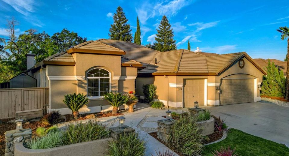201 Heredia Ct, Roseville, CA 95747 Photo