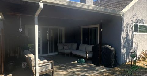 1172 Spruce Tree Cir, Sacramento, CA 95831 Photo