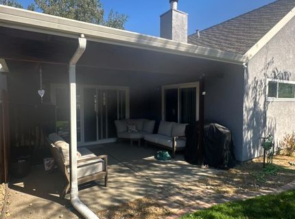 1172 Spruce Tree Cir, Sacramento, CA 95831 Photo