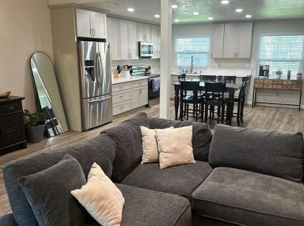 1172 Spruce Tree Cir, Sacramento, CA 95831 Photo