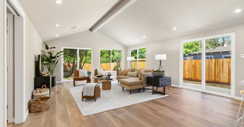 4632 Sunset Dr, Sacramento, CA 95822 Photo