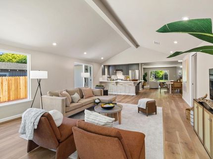 4632 Sunset Dr, Sacramento, CA 95822 Photo