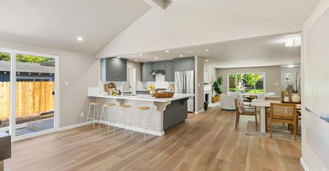 4632 Sunset Dr, Sacramento, CA 95822 Photo