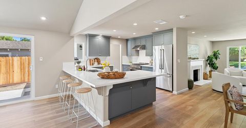 4632 Sunset Dr, Sacramento, CA 95822 Photo