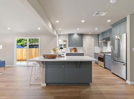 4632 Sunset Dr, Sacramento, CA 95822 Photo