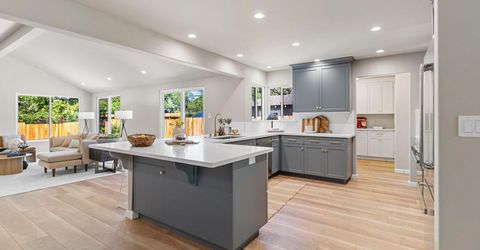 4632 Sunset Dr, Sacramento, CA 95822 Photo