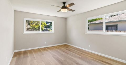 4632 Sunset Dr, Sacramento, CA 95822 Photo