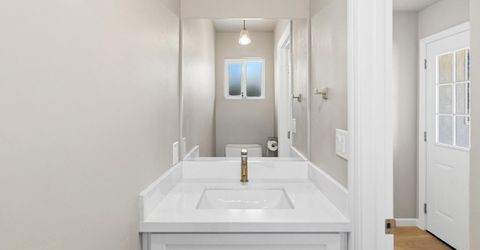 4632 Sunset Dr, Sacramento, CA 95822 Photo