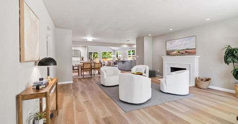 4632 Sunset Dr, Sacramento, CA 95822 Photo