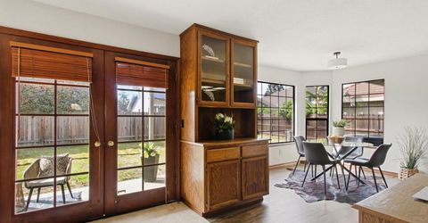 534 Valim Way, Sacramento, CA 95831 Photo