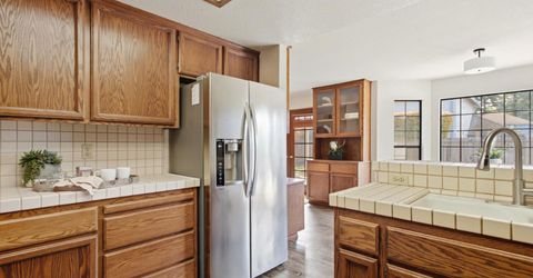 534 Valim Way, Sacramento, CA 95831 Photo