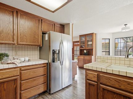 534 Valim Way, Sacramento, CA 95831 Photo