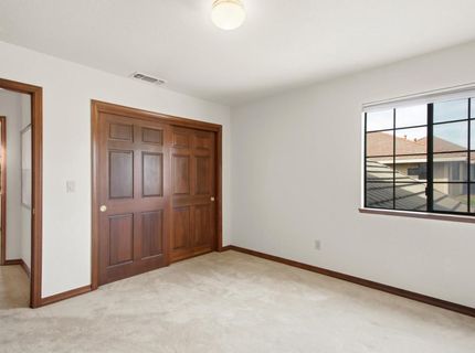 534 Valim Way, Sacramento, CA 95831 Photo