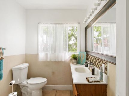 2248 Marconi Ave, Sacramento, CA 95821 Photo