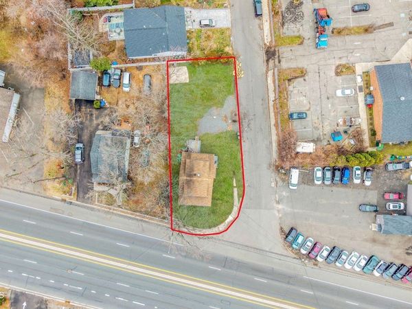 261 State Route 36, Hazlet, NJ 07730