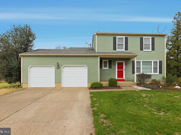 26 TALL TIMBER LANE, BURLINGTON, NJ 08016