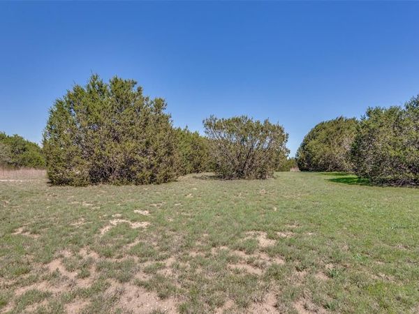 9116 Hilltop Drive , Cleburne, TX 76033