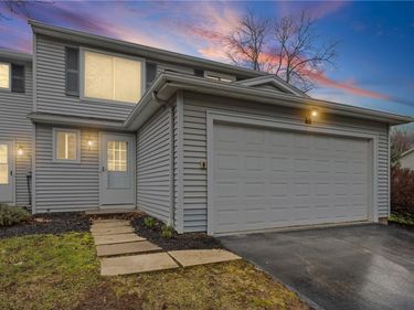 49 Bucklebury , Fairport, NY 14450