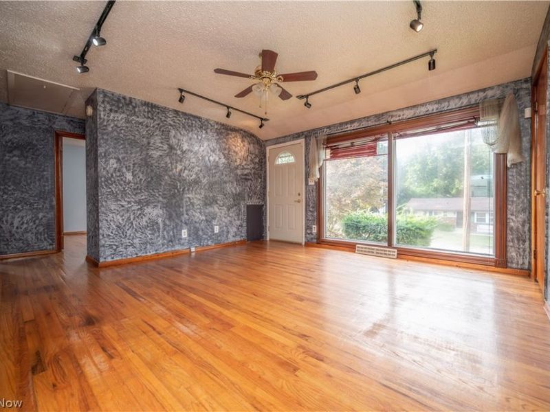 2101 Cherry Hill Avenue, Youngstown, OH 44509 Photo 18