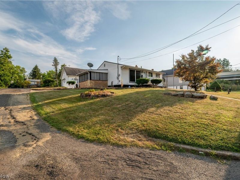 2101 Cherry Hill Avenue, Youngstown, OH 44509 Photo 3