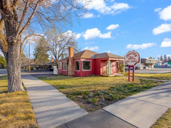 1040 NW Galveston Avenue, Bend, OR 97703