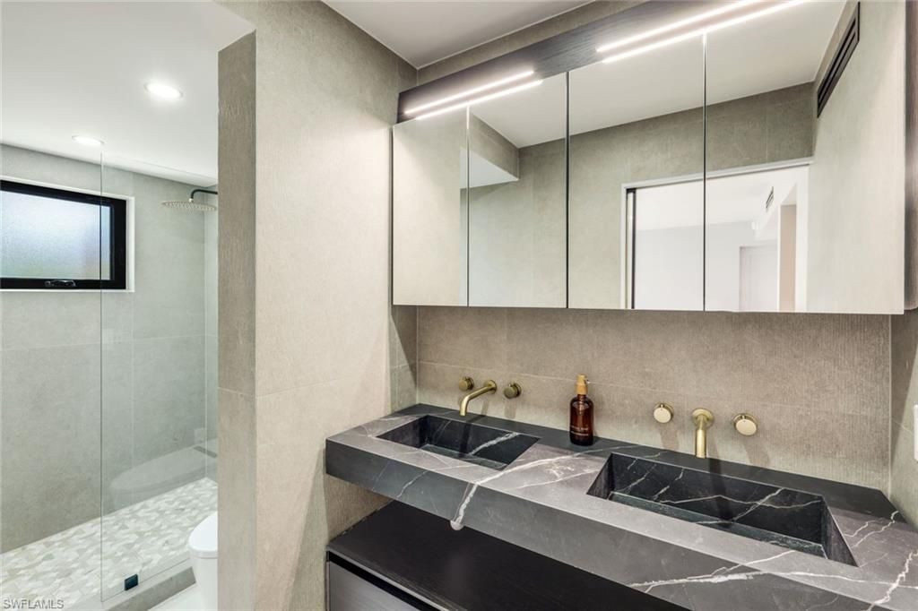 788 Park Shore Dr, Unit E20, Naples, FL 34103 Photo