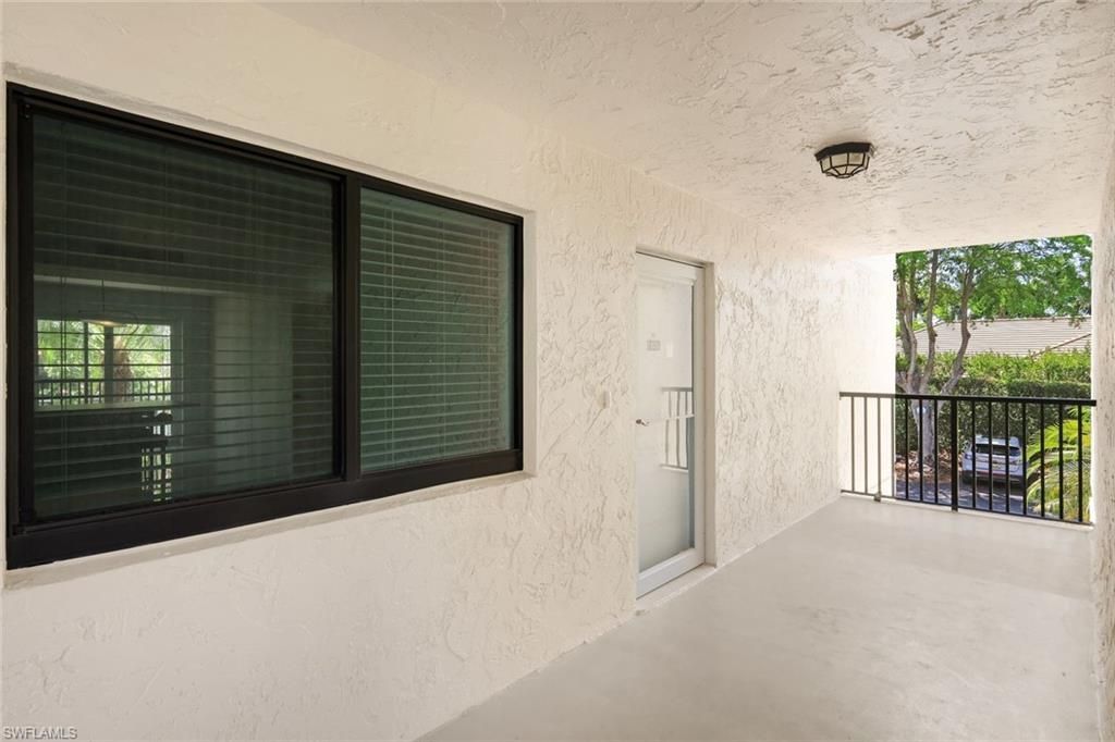 788 Park Shore Dr, Unit E20, Naples, FL 34103 Photo